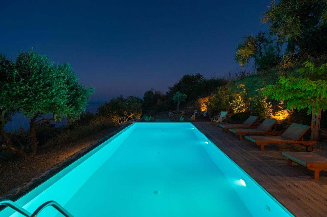 Avgi Villa Glossa Dış mekan fotoğraf