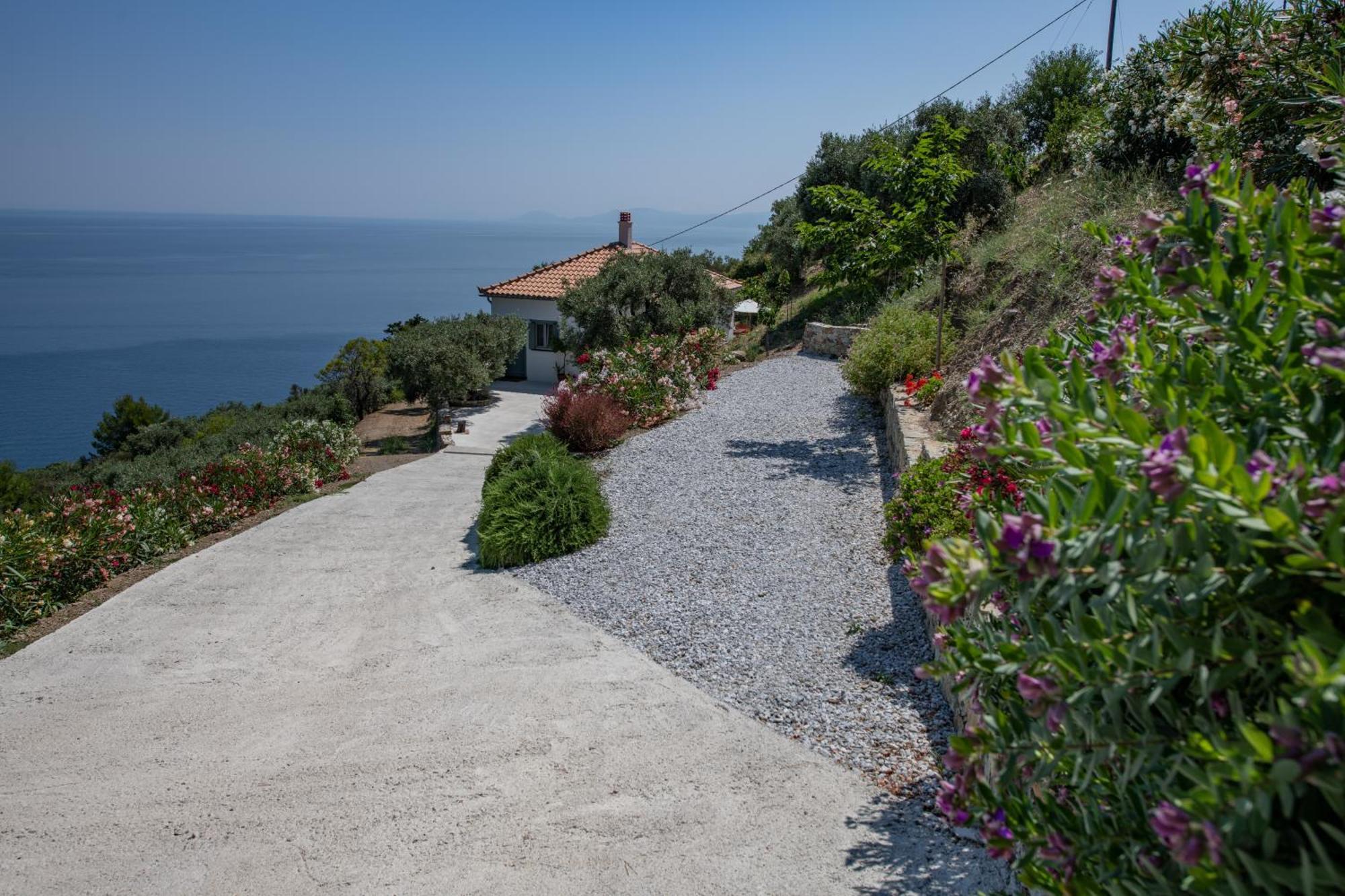 Avgi Villa Glossa Dış mekan fotoğraf